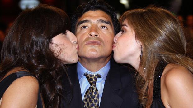 La Guerra infinita de los Maradona: Dalma y Gianinna alarmadas por el estado de salud de su Papá