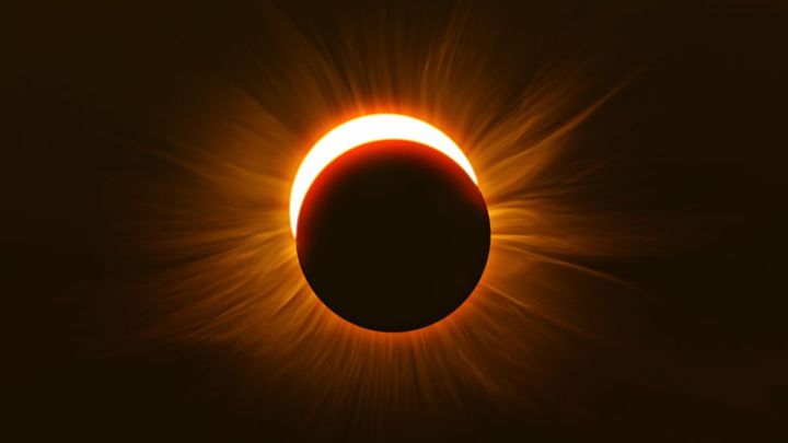 El momento más esperado: el Eclipse solar 2020 ya vio en su esplendor